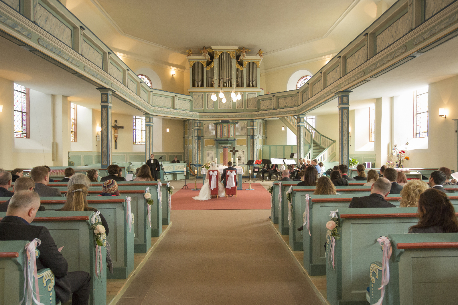 01 Kirche innen 61